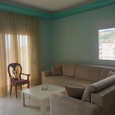 Eri Apartment *