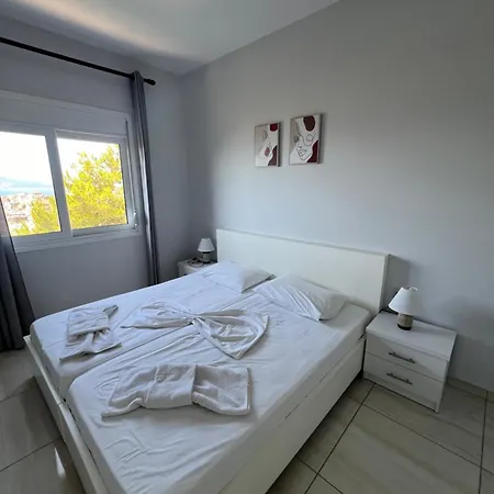 Apartament Eri