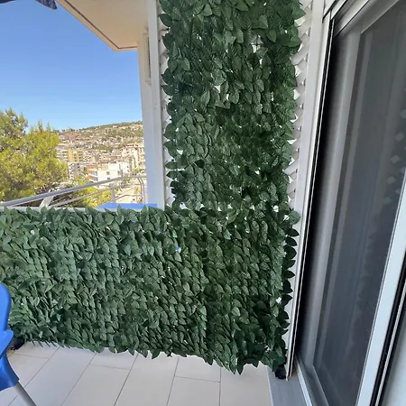 Eri Apartament *